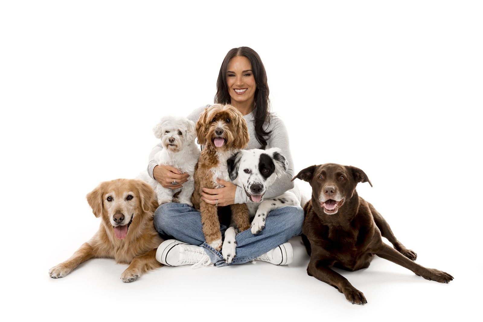Heidi D'Amelio with her five dogs